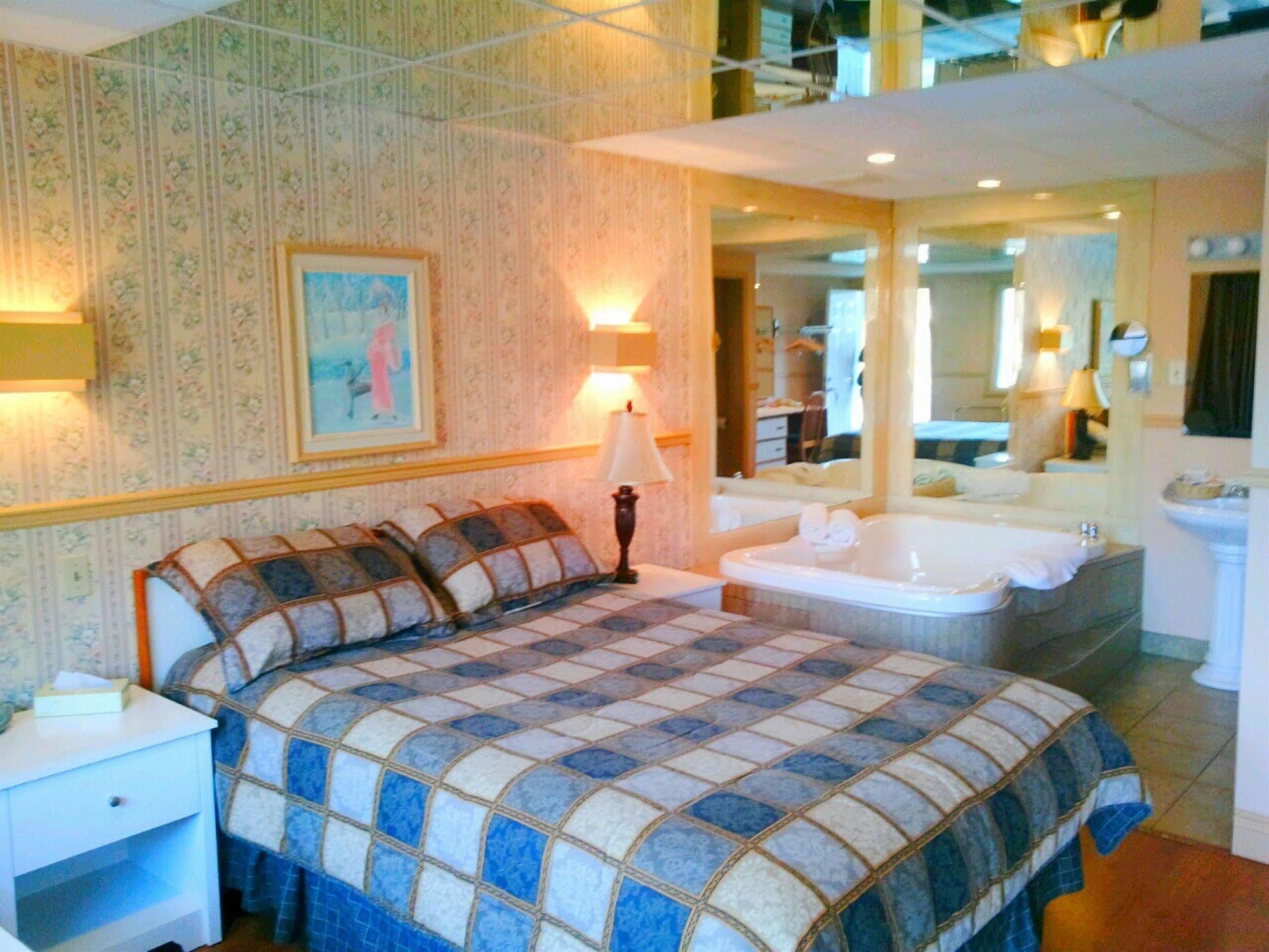 Hotel Motel La Marquise Sherbrooke Exterior photo