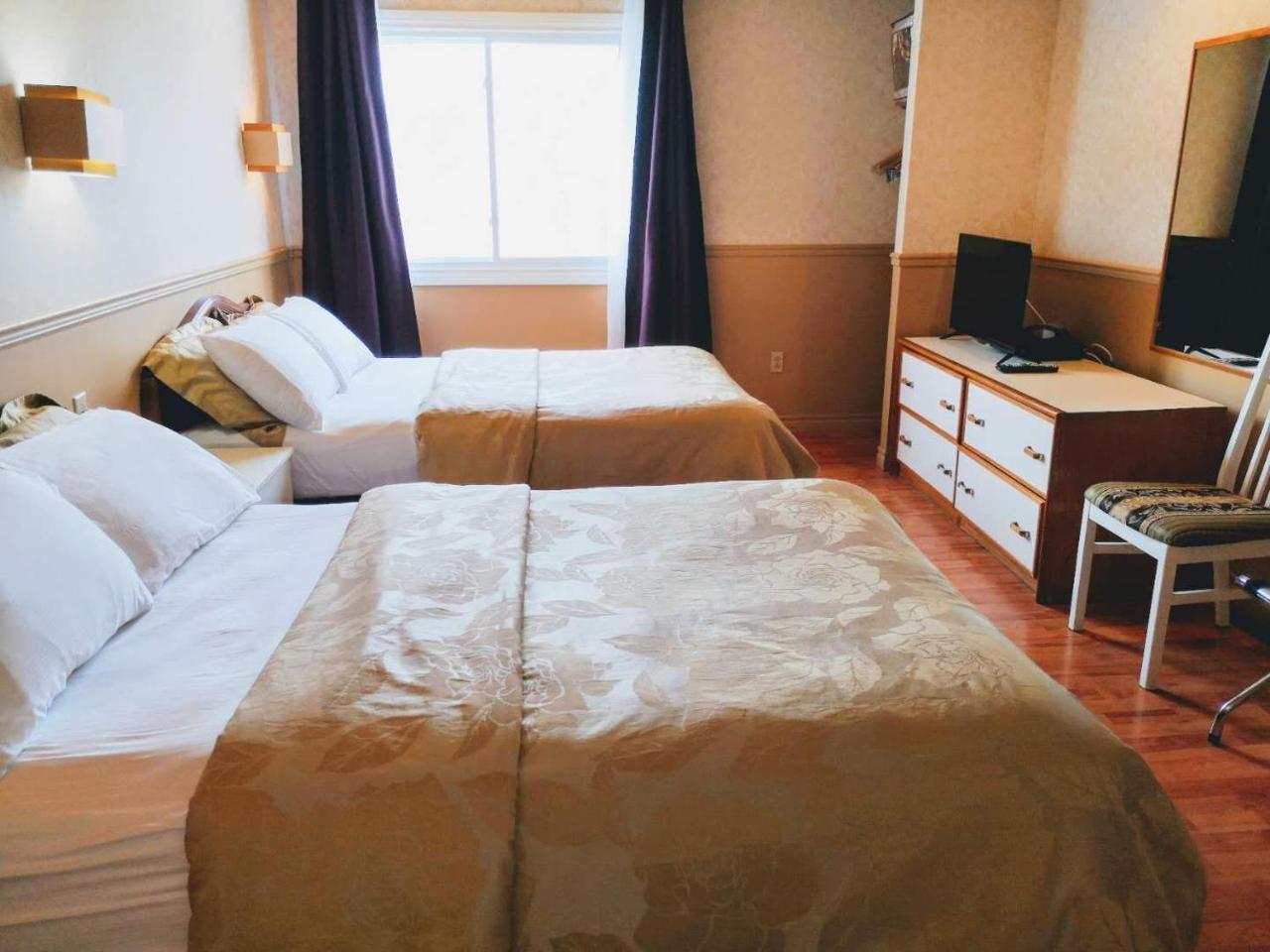 Hotel Motel La Marquise Sherbrooke Exterior photo