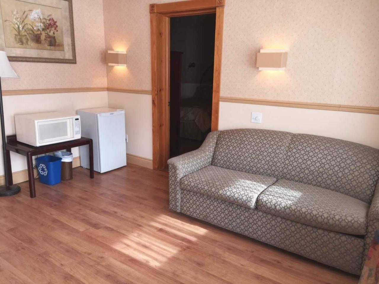 Hotel Motel La Marquise Sherbrooke Exterior photo